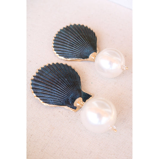 Navy Shell Pearl Earrings