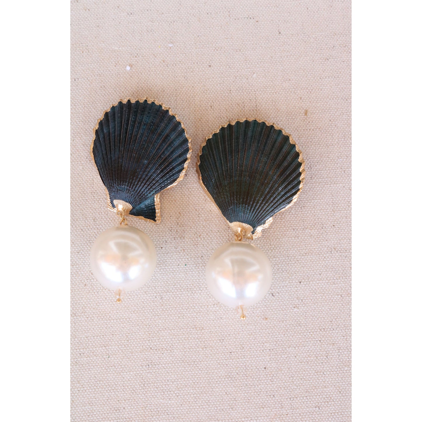 Navy Shell Pearl Earrings