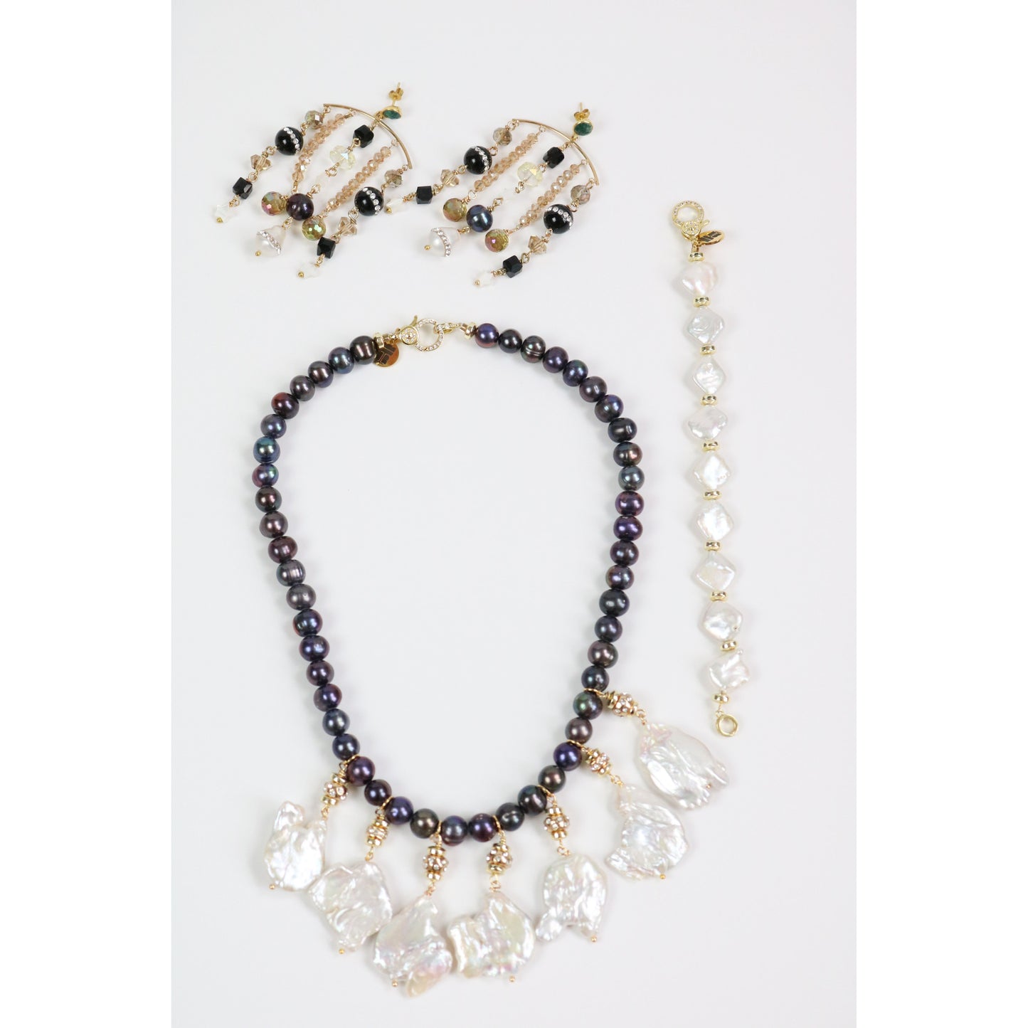 Caviar + Chips Pearl Necklace