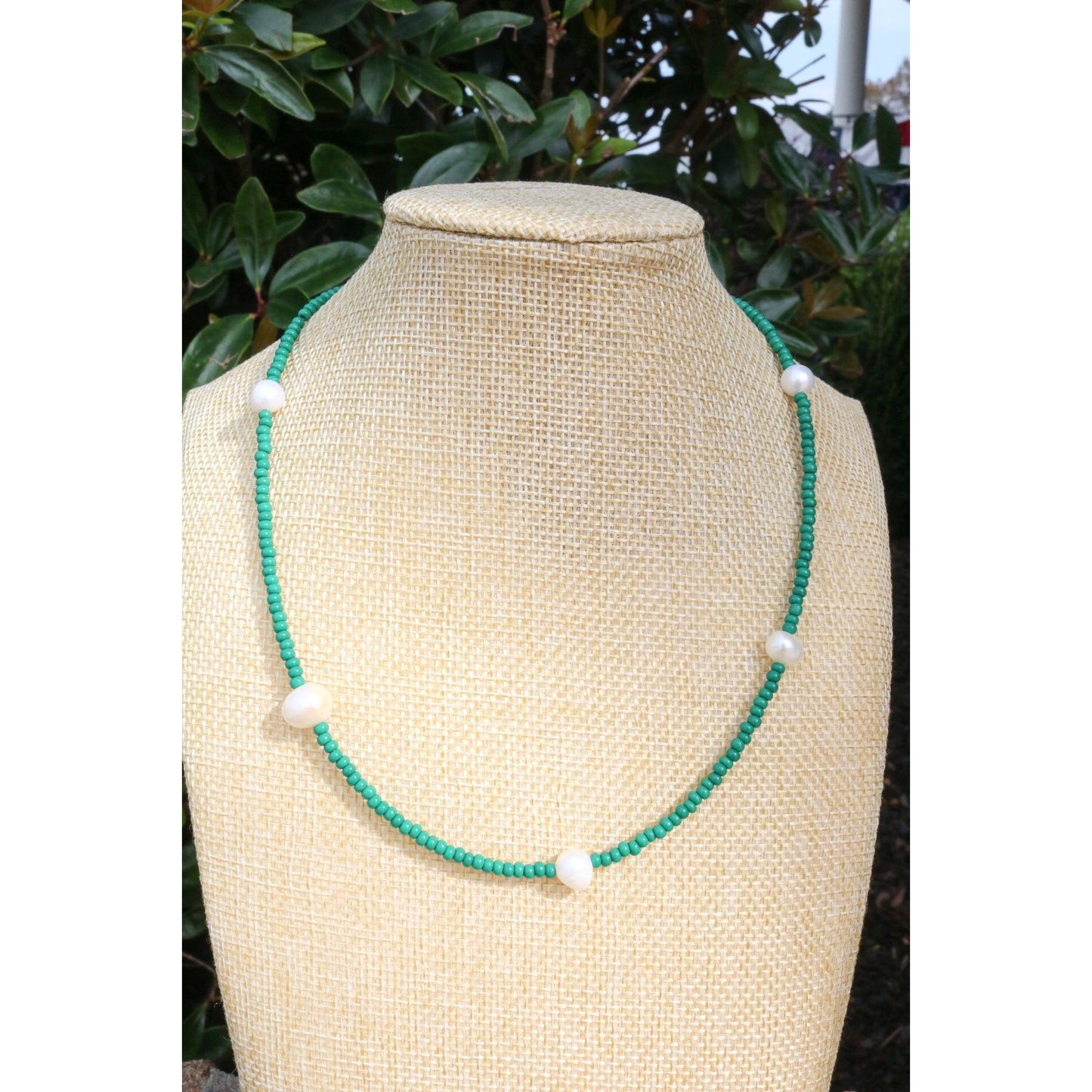 Kick Off Pearl Choker Necklace