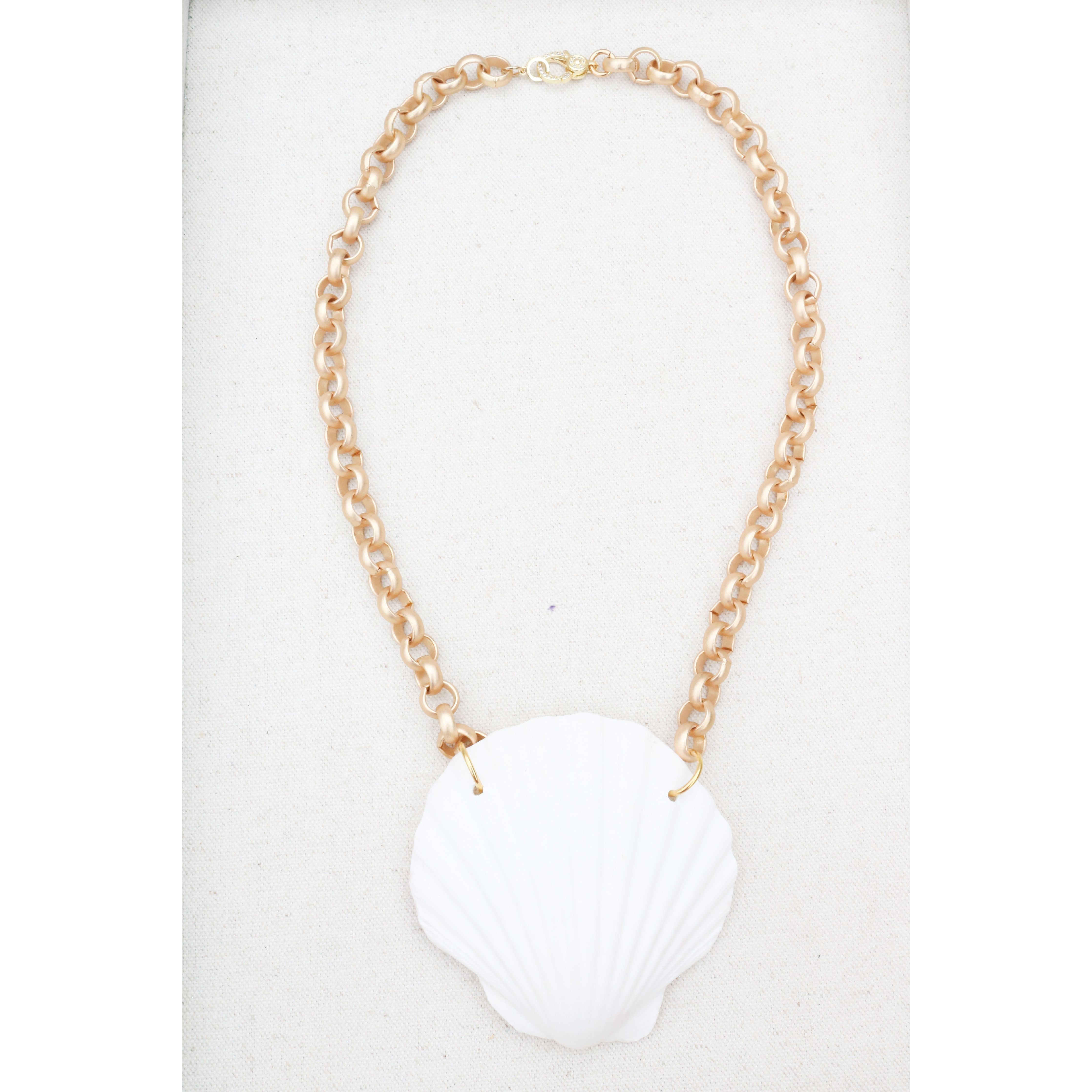 Scallop Shell Chain Belt