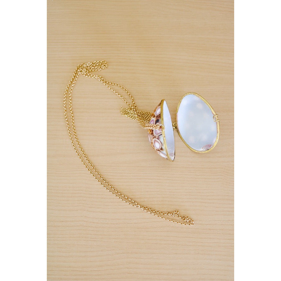 Pecten Shell Trinket Purse Necklace - Small