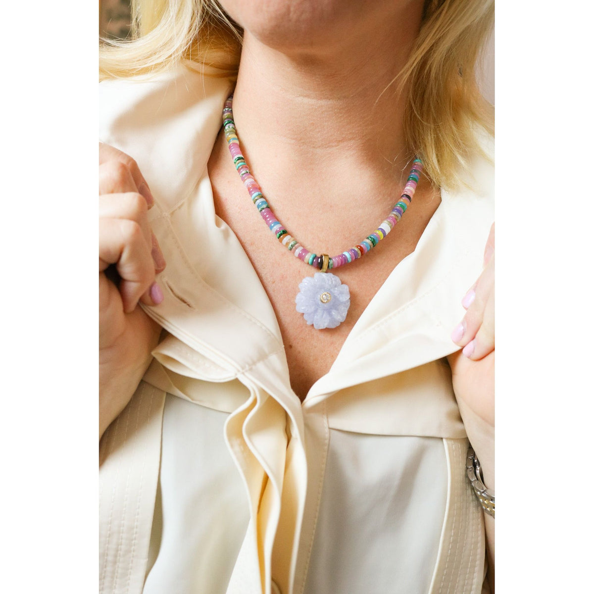 Carved Flower Gem Necklace