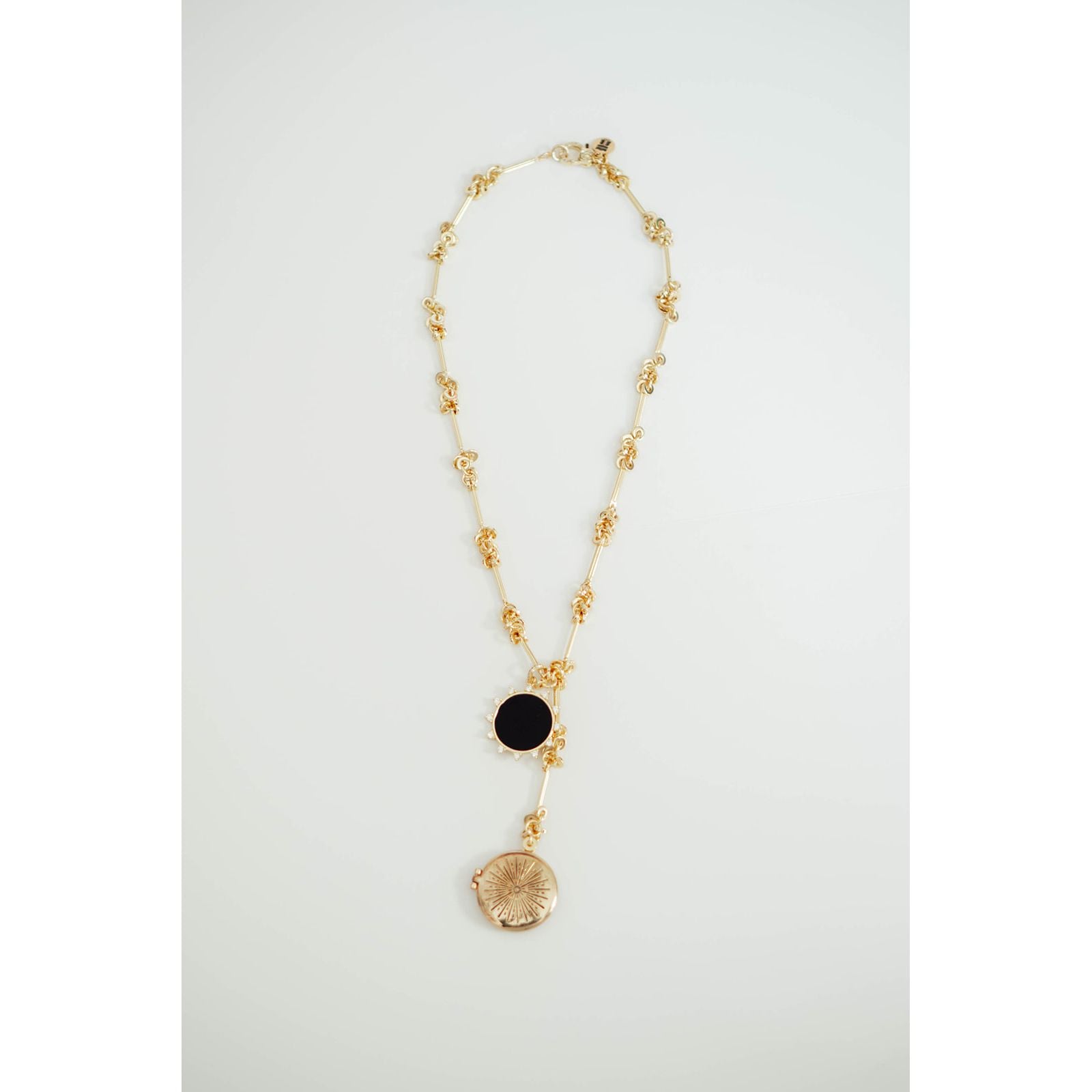 Locket Pendant Chain Necklace
