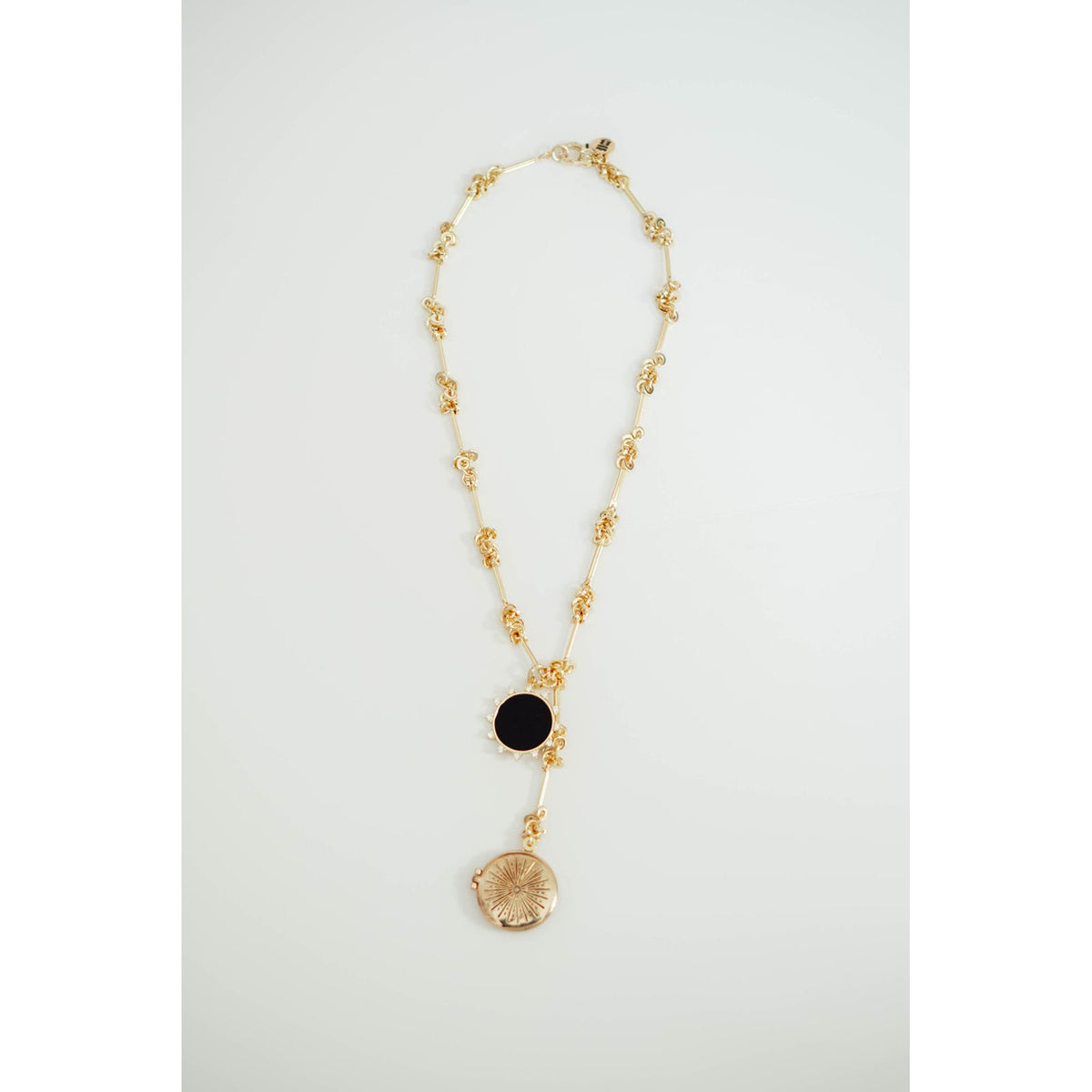 Locket Pendant Chain Necklace